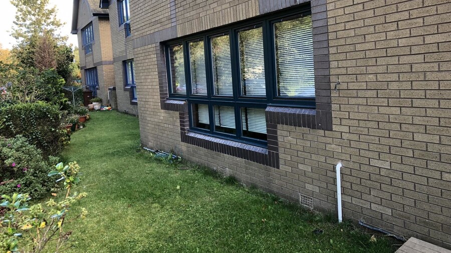 Super 2 Bedroom Flat near Dalkeith Town Center