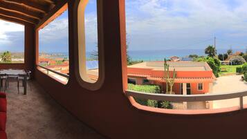 Deluxe Suite, 1 Queen Bed, Terrace, Sea View | Water view