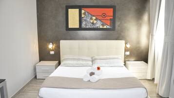 Comfort Double Room, 1 Queen Bed | Desk, cribs/infant beds, free WiFi, bed sheets