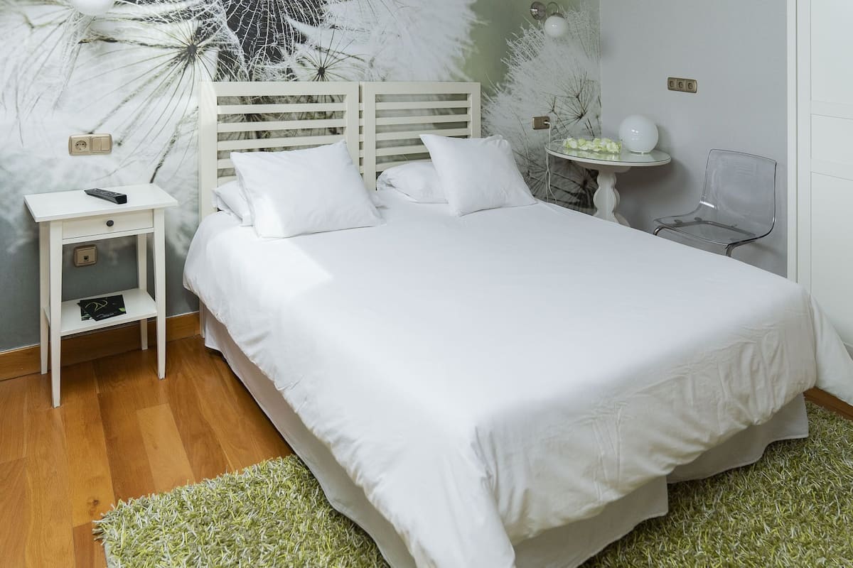Doppelzimmer | Kostenloses WLAN, Bettwäsche