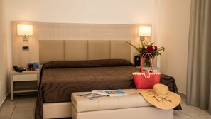 Värdeförvaringsskåp på rummet, mörkläggningsgardiner och gratis wi-fi