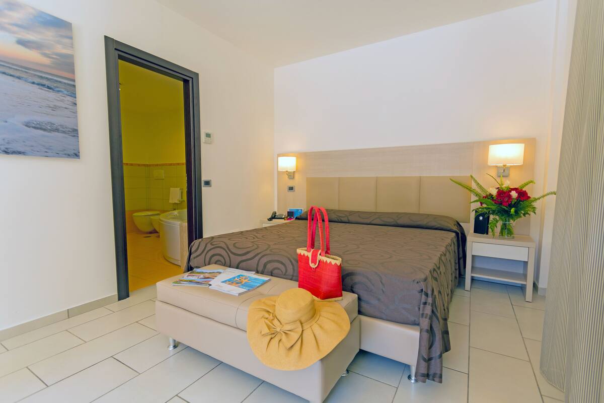 In-room safe, blackout drapes, free WiFi, bed sheets