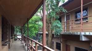 Terrace/patio - Oasis Bungalows (Ko Pha-ngan)
