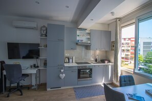Premium Apartment, Courtyard View | Private kitchen | Full-size fridge, oven, stovetop, electric kettle - Brand New Suite next to Palace & Beach (Split)