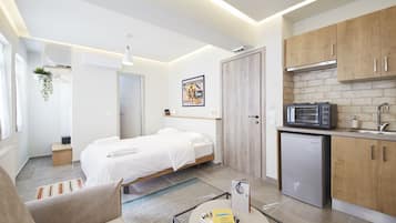 Στούντιο (3 adults, 3rd floor) | Περιοχή καθιστικού | Τηλεόραση με επίπεδη οθόνη