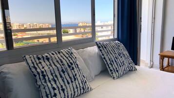 Coffres-forts dans les chambres, Wi-Fi gratuit, draps fournis