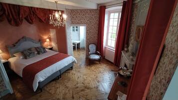 Comfort Triple Room | Select Comfort beds, individually decorated, blackout curtains