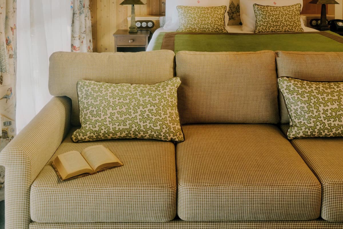 Suite | Sengetøy av topp kvalitet, safe på rommet og individuelt dekorert