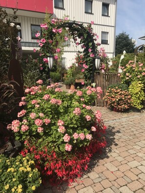 Garden - Hotel Schwarzwälder Hof (Achern)