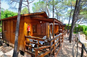 Bungalow (2 adults + 2 children) | Terrace/patio - Camping Santa Elena Ciutat (Lloret de Mar)