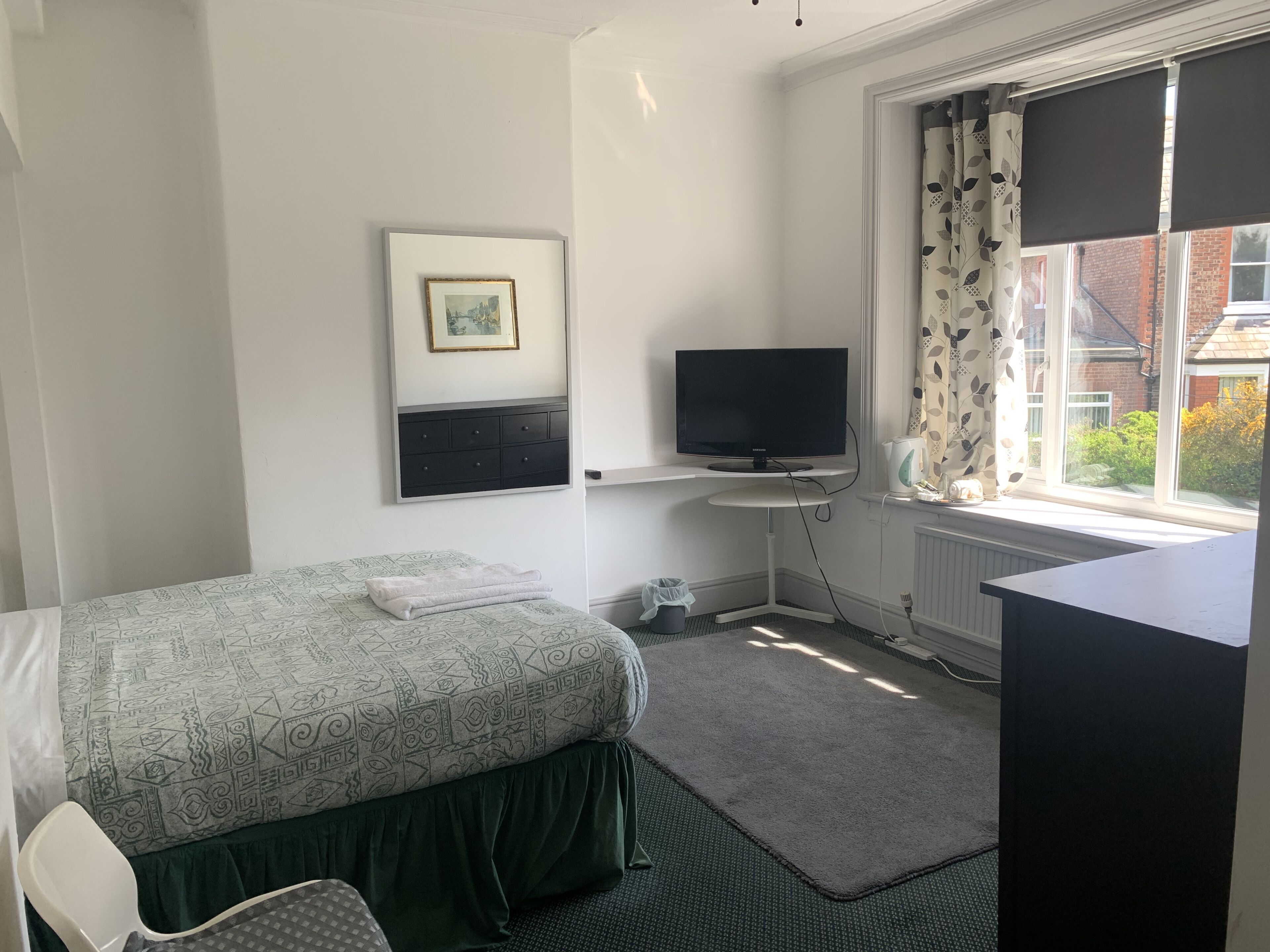 Standard Double or Twin Room | Individually decorated, individually furnished, desk, blackout curtains