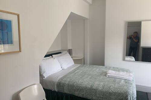 Camera Standard con letto matrimoniale o 2 letti singoli | Con stile personalizzato, con arredamento individuale, una scrivania