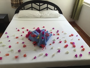Desk, free WiFi, bed sheets