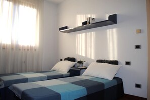 2 habitaciones, internet y ropa de cama