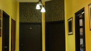 Interior - Hotel Sweet Inn (Lahore)