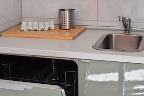 Design Apartment, City View | Private kitchen | Fridge, microwave, stovetop, dishwasher - Dharma Apartment (Zadar)