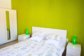 Cortinas blackout y sistema de insonorización 