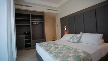 Habitación doble superior | 1 dormitorio, colchones Select Comfort, minibar y caja fuerte