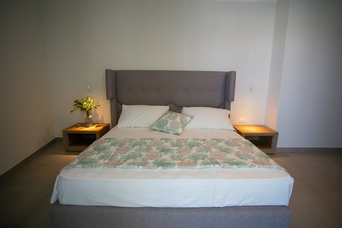 1 chambre, matelas Select Comfort, minibar