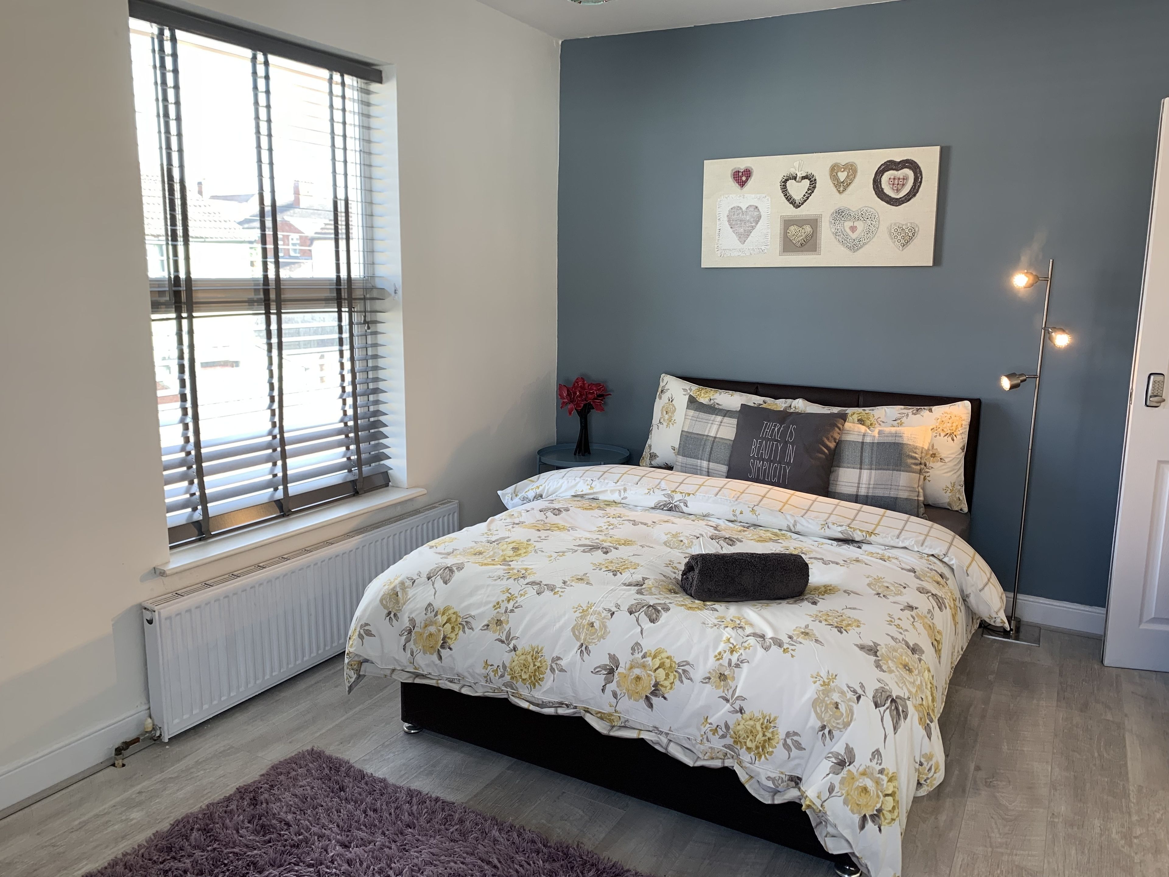 Habitación doble (Large) | Tabla de planchar con plancha y wifi gratis 