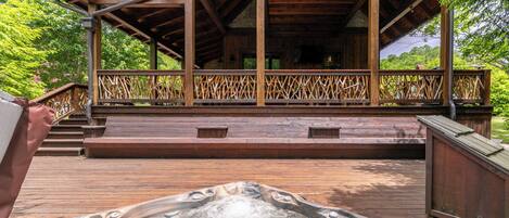 Bain à remous extérieur