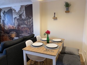 Interior - Cosy Corner House (Kettering)