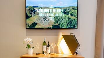 Suite Luxe, salle de bains attenante | Équipements de la chambre