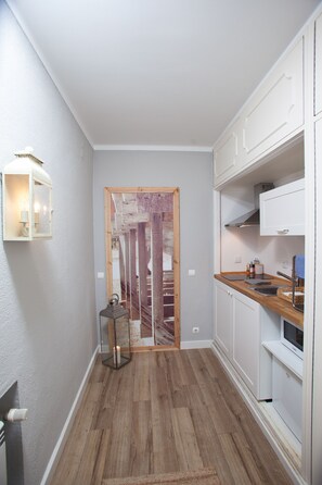 Private kitchenette - Lisbon Country Villa (Oeiras)