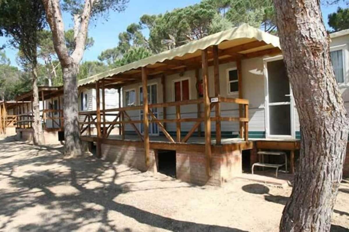 Mobile Home (6+2 pax) | Cribs (free)