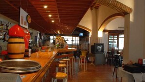 Bar (en la propiedad)