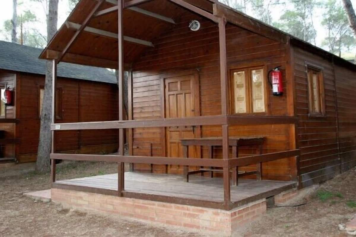 Bungalow (4+1 pax) | Cribs (free)