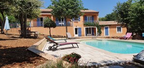 Pool -  IN PROVENCE, HOUSE WITH LARGE SWIMMING POOL, IN PEACE (Les Arcs)