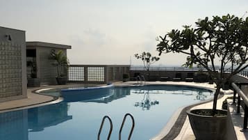 Piscine couverte