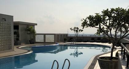 Hedges Court Residencies Town Hall- 2 Bed Room Apartment