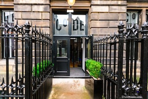 Entrada de la propiedad