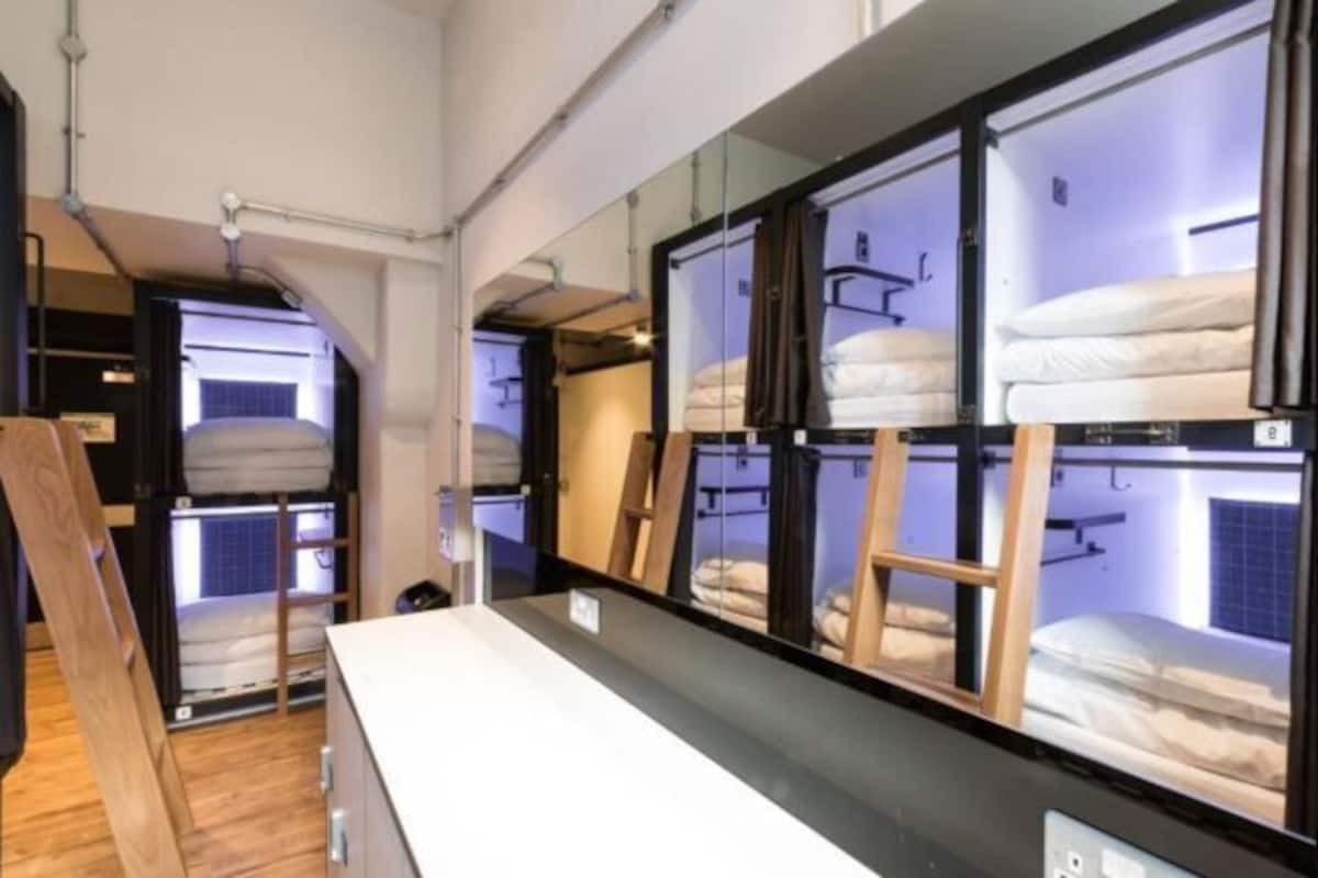 In-room safe, free WiFi, bed sheets