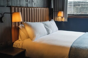 Caja de seguridad en la habitación, wifi gratis y ropa de cama