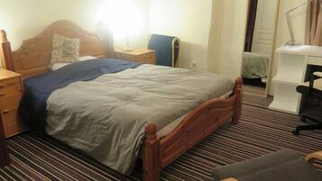 Double Room (Lily) | Individually decorated, individually furnished, desk, iron/ironing board