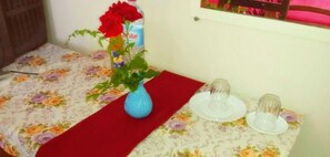 Free daily cooked-to-order breakfast