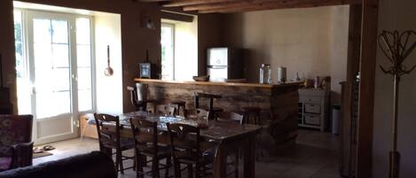 تناول الطعام