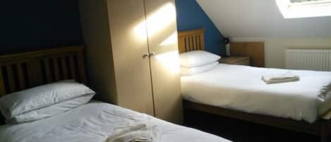 Basic Double or Twin Room, Shared Bathroom | Iron/ironing board, free WiFi, bed sheets