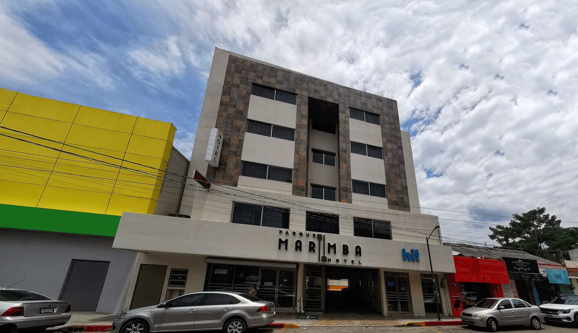 Mặt tiền nơi lưu trú