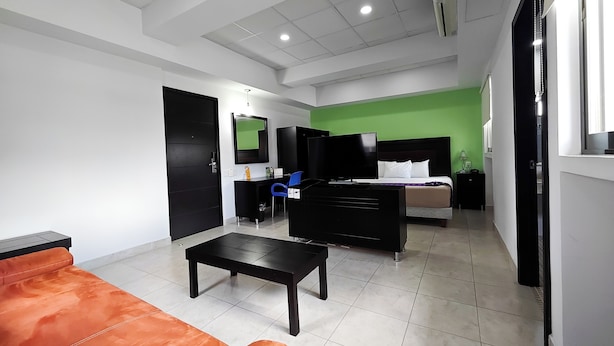 Deluxe Suite, 1 Katil Raja (King) dengan Katil Sofa