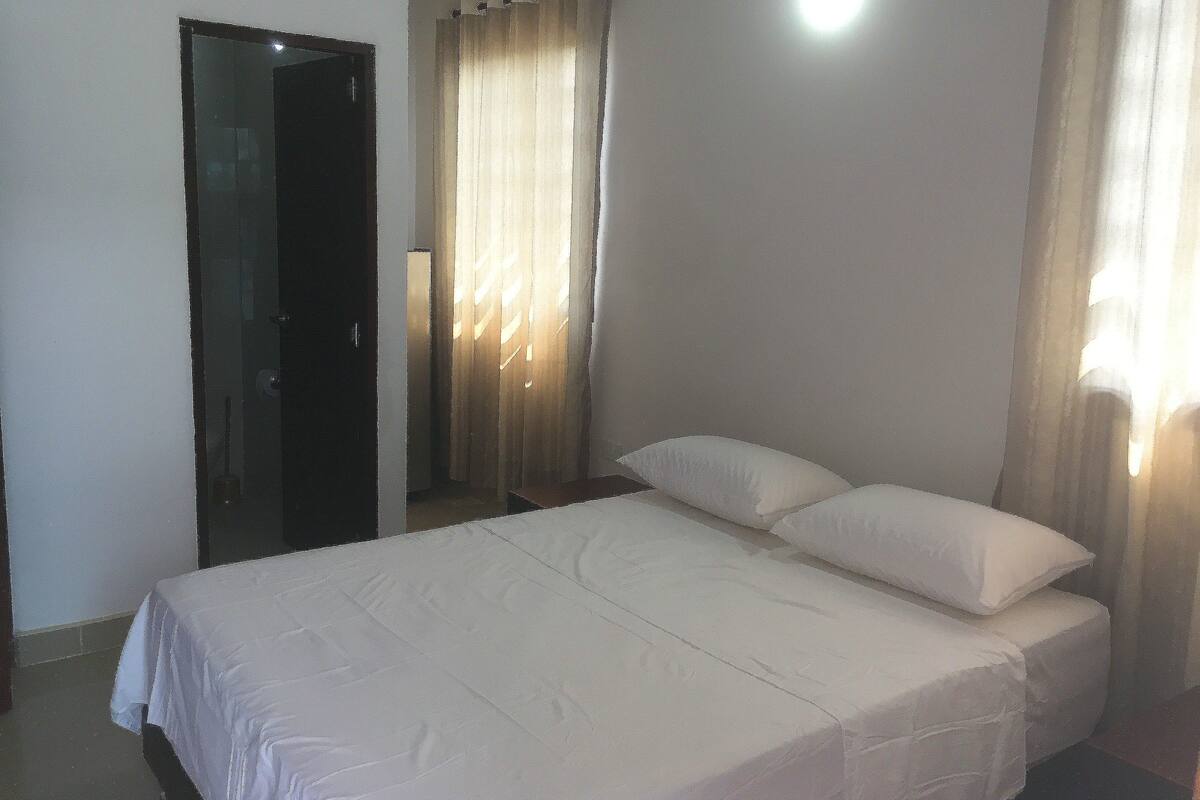 Down duvets, Tempur-Pedic beds, in-room safe, blackout curtains