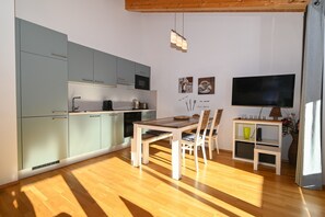 Fridge, microwave, oven, dishwasher - Schmitten Finest Apartment - LEO (Zell am See)