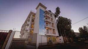 Unclassified image, 2 of 32, button - Hotel Koricancha (Sicuani)