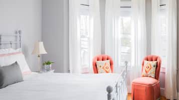 Premium Double Room, Ensuite (Narragansett Room) | Free WiFi