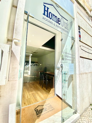 Exterior detail - Home Out Loft B - Loft at City Center (Lisboa)