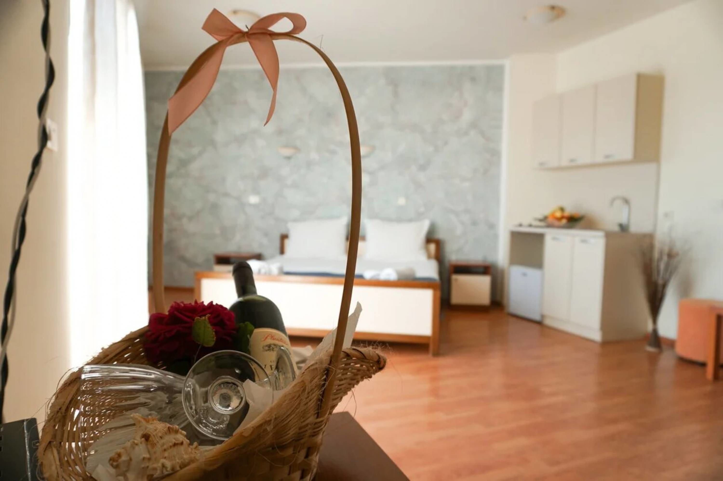 In-room safe, desk, soundproofing, iron/ironing board