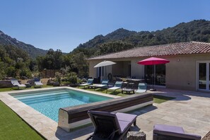 Outdoor pool, a heated pool - 6-8 person villa with heated pool in a quiet location (SOTTA)